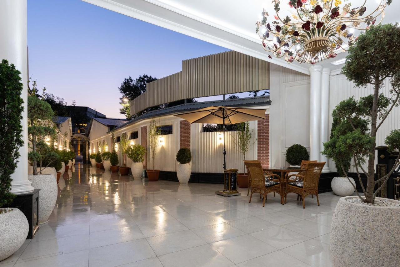 Aqua Hotel Tashkent Bagian luar foto